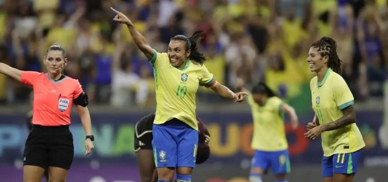 Sem despedida: Marta pode voltar à Seleção