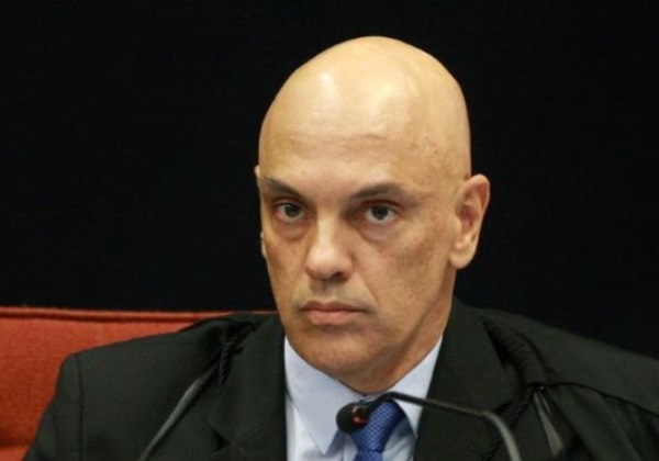 Moraes concede prisão domiciliar a condenado no 8/1 que está com câncer