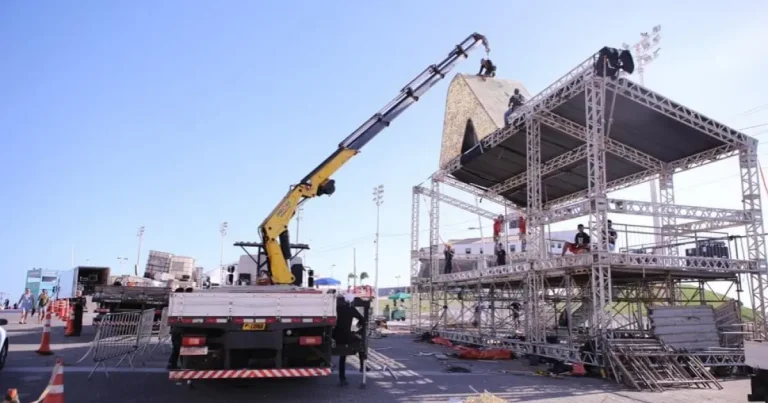 Estruturas dos circuitos do carnaval de Salvador devem ser desmontadas até o próximo dia 14