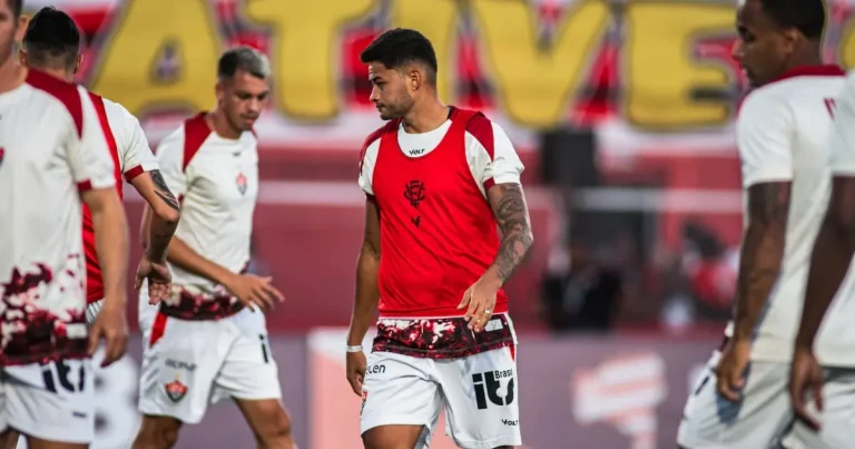 Volante está de saída do Vitória rumo ao futebol japonês; saiba mais