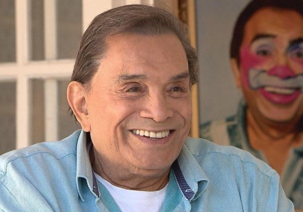Dedé Santana é internado em hospital no Rio de Janeiro