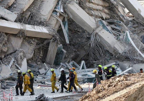 Não há brasileiros entre as vítimas do terremoto na Ásia, diz governo
