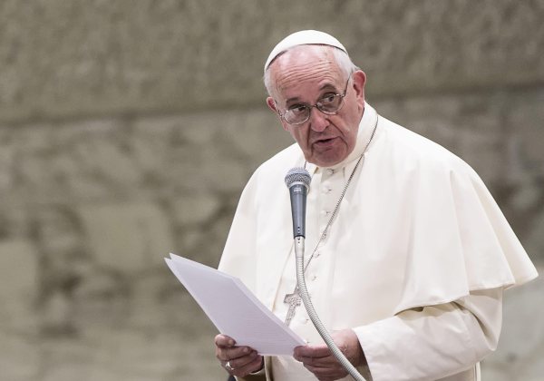 Papa Francisco tem noite tranquila e quadro de saúde segue estável, diz Vaticano