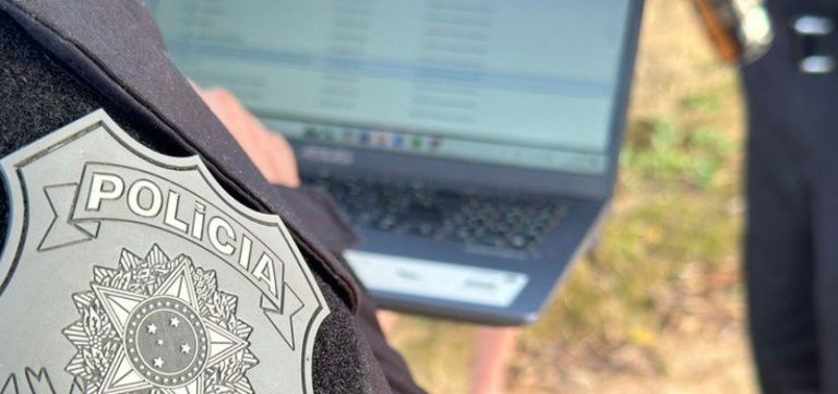 Mulher usa documento falso para sacar FGTS de outra pessoa e é presa