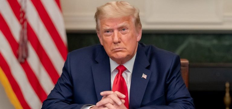Trump avalia fechar embaixadas na África e acabar com áreas para clima e direitos humanos
