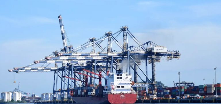 Em meio a tarifaço, comércio entre Brasil e EUA bate recorde no 1º trimestre