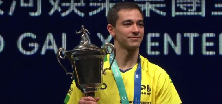 Hugo Calderano conquista Copa do Mundo de tênis de mesa