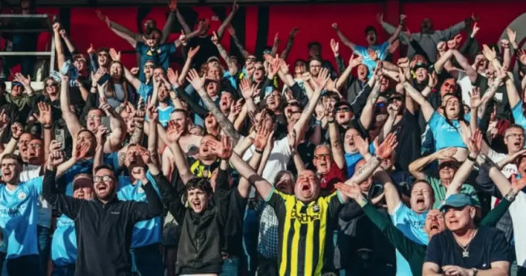 Torcedores do Manchester City e Chelsea são proibidos de viajar para o Mundial de Clubes por histórico violento