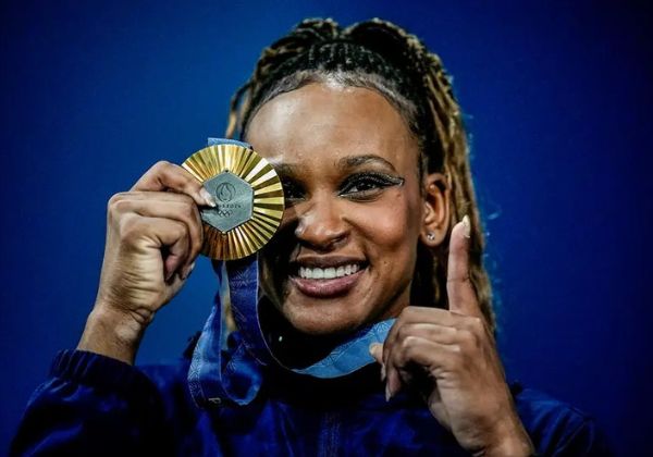 Rebeca Andrade faz história e vence Prêmio Laureus, o “Oscar do Esporte”