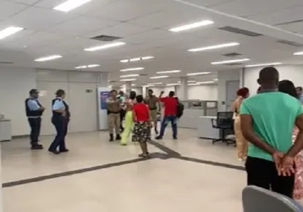 Segurança atira em cliente dentro de agência bancária na RMS
