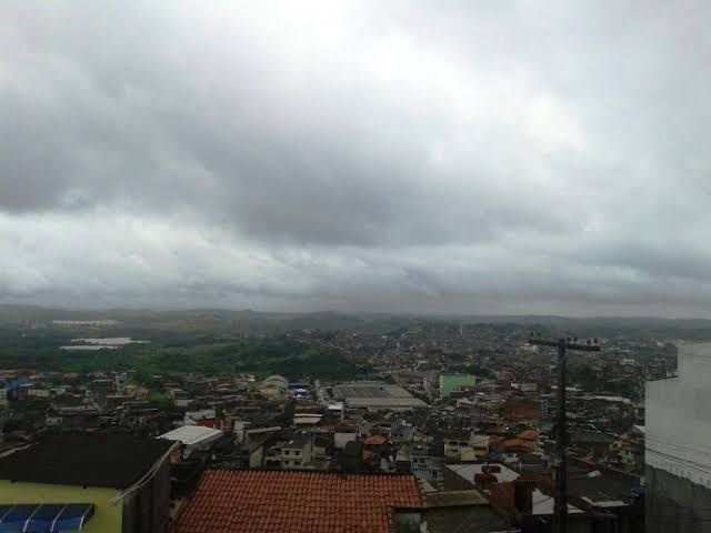 Candeias: Município registra 169 milímetros de chuva com previsão de 400 até terça
