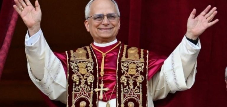 Papa Leão XIV abre nova conta no Instagram e envia mensagem: ‘A paz esteja com todos vós’