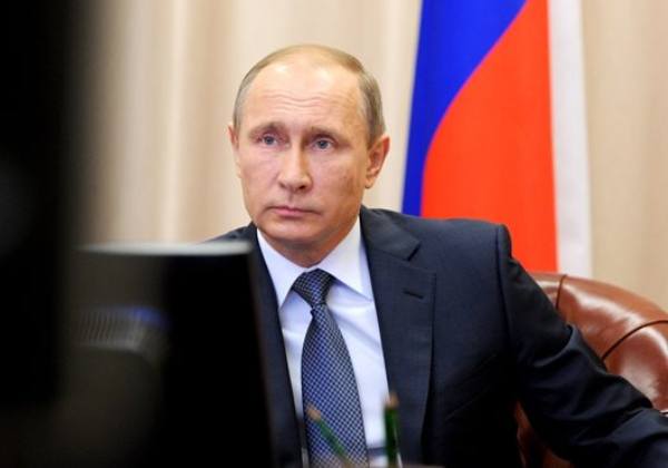 Rússia acusa Ucrânia de tentar atacar helicóptero usado por Putin