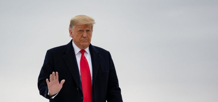 Trump pressiona por rendição do Irã e ameaça líder supremo: “É um alvo fácil”