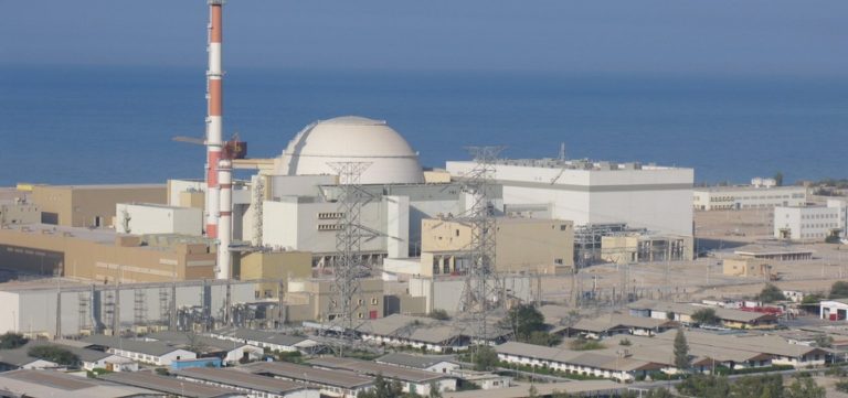 Rússia alerta para risco de “novo Chernobyl” após possível ataque a usina nuclear no Irã
