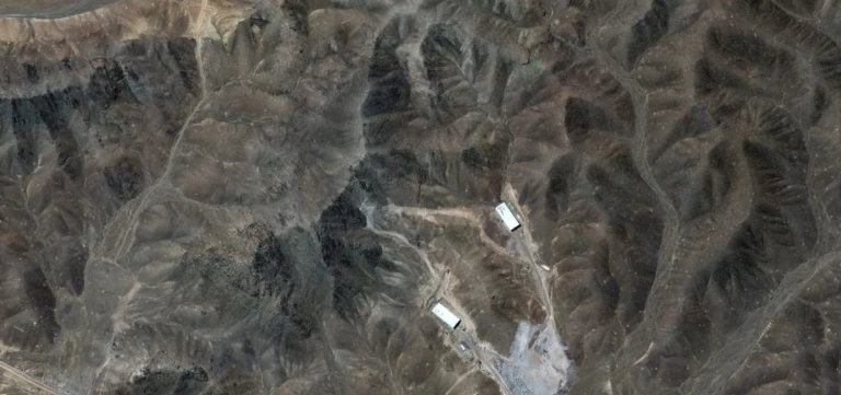 Centrais nucleares foram “gravemente danificadas” por ataques dos EUA, diz Irã