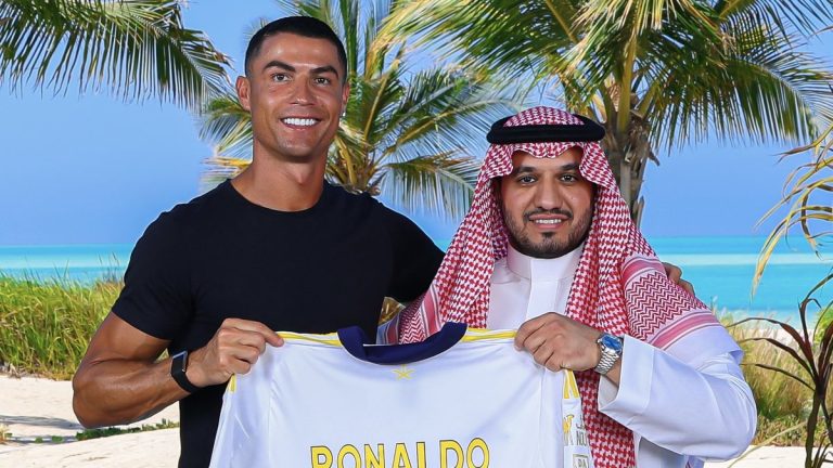 Cristiano Ronaldo define futuro e anuncia onde vai jogar nos próximos anos