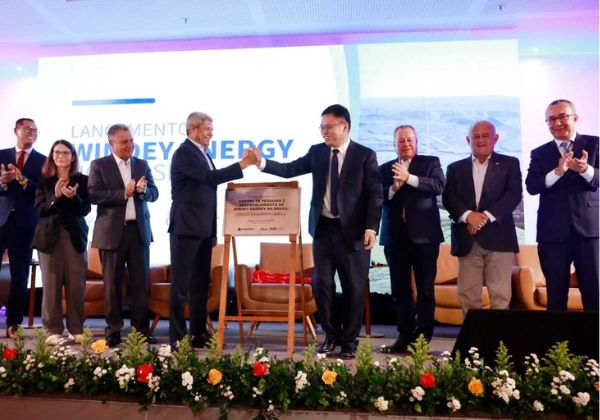 Bahia recebe fábrica de turbinas eólicas e centro de pesquisa da Windey Energy
