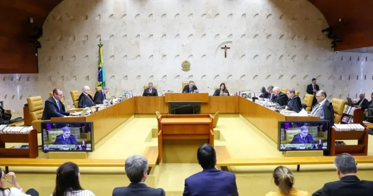 STF forma maioria para responsabilizar redes sociais por conteúdos ilegais