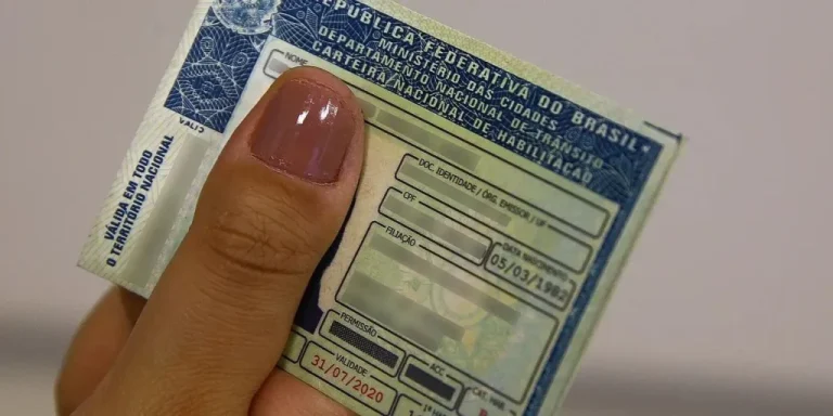 Bahia abre 12 mil vagas para CNH gratuita; saiba como se inscrever