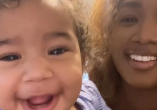 Iza enche web de fofura ao mostrar momento com Nala: ‘Ela não aguenta se ver!’