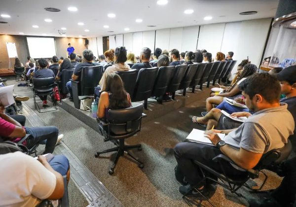 Prazo para pagamento da taxa de inscrição do Enem 2025 termina sexta-feira