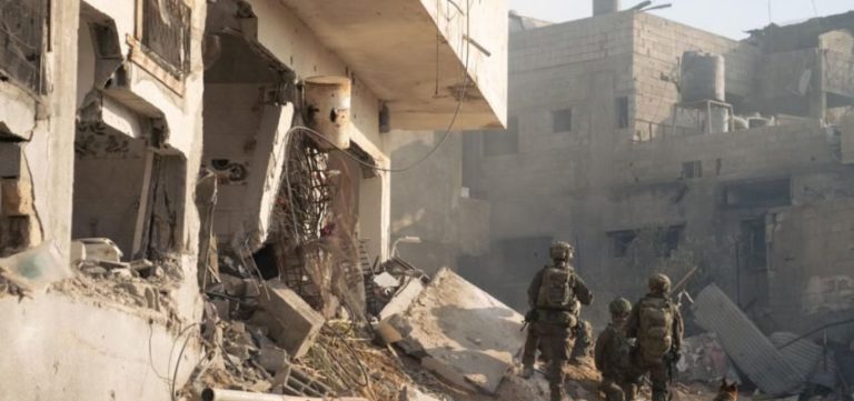 Israel avança no centro de Gaza pela 1ª vez