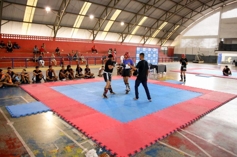 Candeias: Município realiza campeonato de Muay Thai com disputa de vaga para o campeonato brasileiro em Brasília