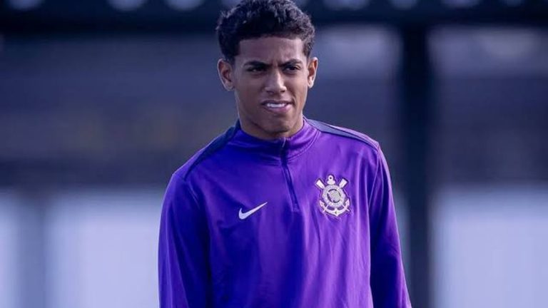 Promessa do futebol, Kauê Furquim deixa o Corinthians e assina com o Bahia com aumento salarial de mais de 500%