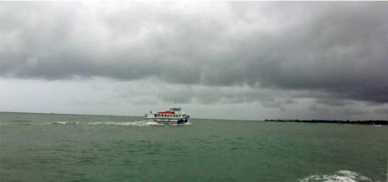 Travessia entre Salvador e Mar Grande é suspensa devido ao mau tempo