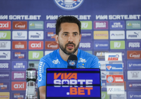 Everton Ribeiro projeta reta final em busca de vaga direta à Libertadores