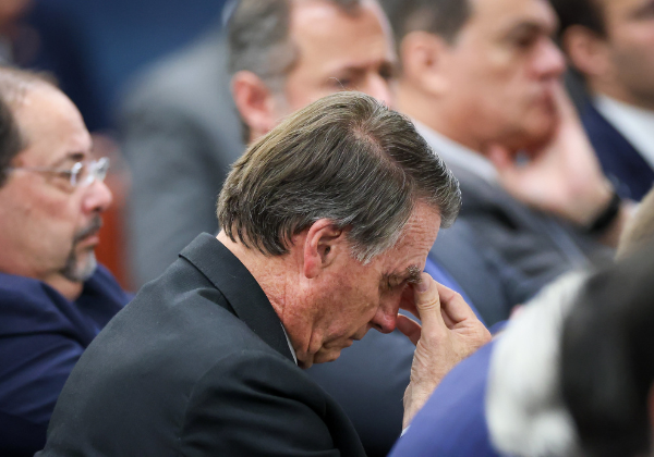 Bolsonaro é condenado a 27 anos por tentativa de golpe de Estado