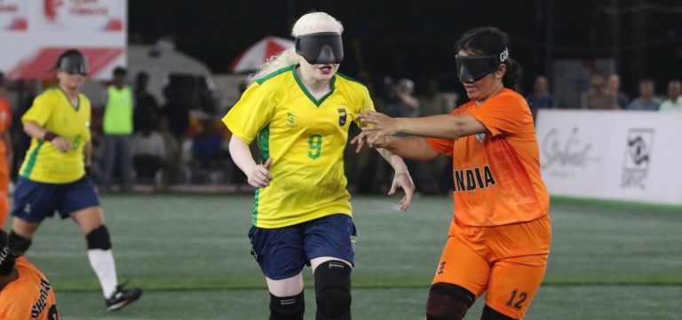Seleção brasileira vence na estreia da Copa do Mundo de futebol de cegas
