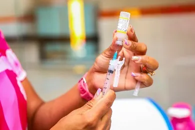 Candeias: SESAU registra aumento na cobertura vacinal e ultrapassa 54 mil doses aplicadas em 2025