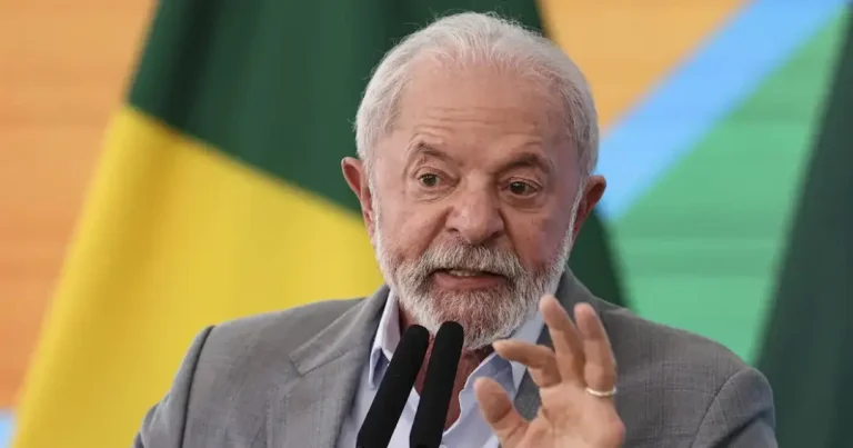 Lula deve anunciar escolha de Messias para o STF até terça (21), dizem aliados