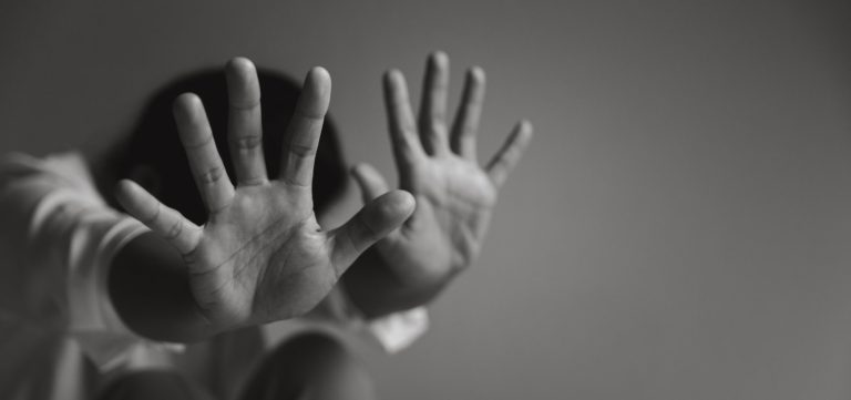 Violência contra a mulher persiste e recebe pouco financiamento global, aponta ONU