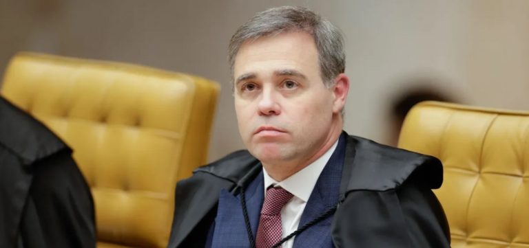 André Mendonça diz que Messias terá seu apoio com senadores