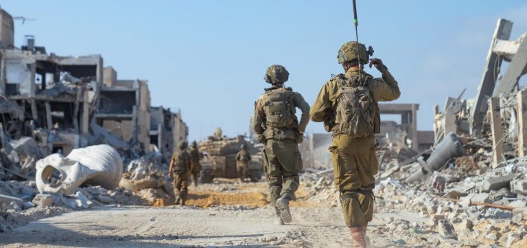 Número de mortos em Gaza ultrapassa 70 mil, diz Ministério da Saúde