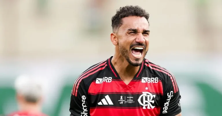 Flamengo bate o Palmeiras e é campeão da Copa Libertadores 2025