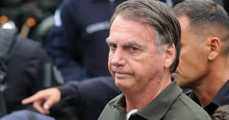 Por unanimidade, STF mantém condenação de Bolsonaro e aliados em trama golpista