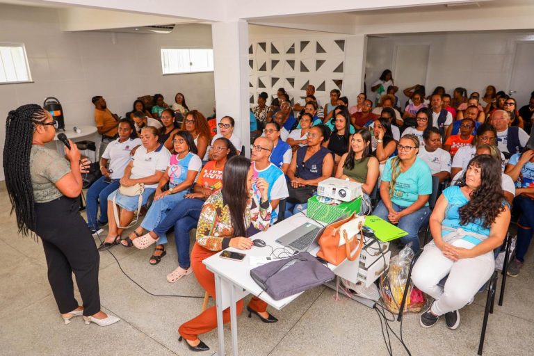 Candeias: SESAU realiza simpósio para profissionais da saúde sobre doença renal crônica