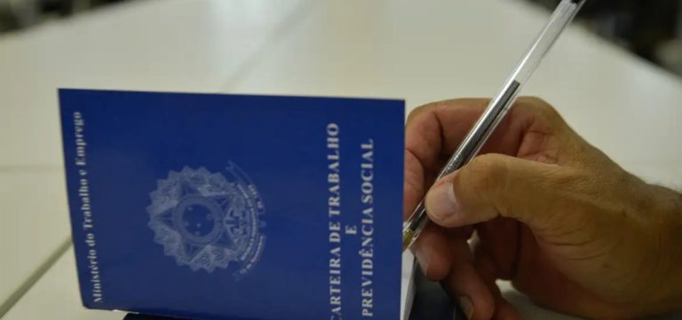 Mais de 141 mil trabalhadores ainda não sacaram abono do PIS/Pasep