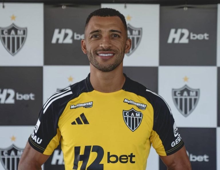 Bahia recebe proposta de troca de jogadores do Atlético-MG por Vitor Hugo