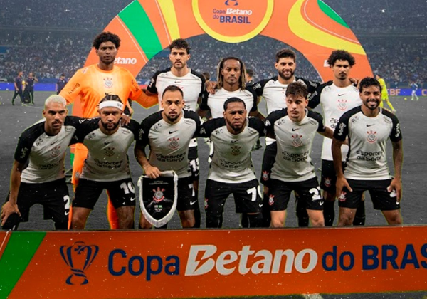 Nos pênaltis, Corinthians elimina o Cruzeiro e garante vaga na final da Copa do Brasil