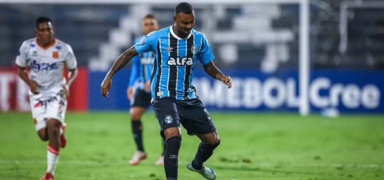 Vitória encaminha acordo com zagueiro Luan Cândido, ex-Grêmio e RB Bragantino