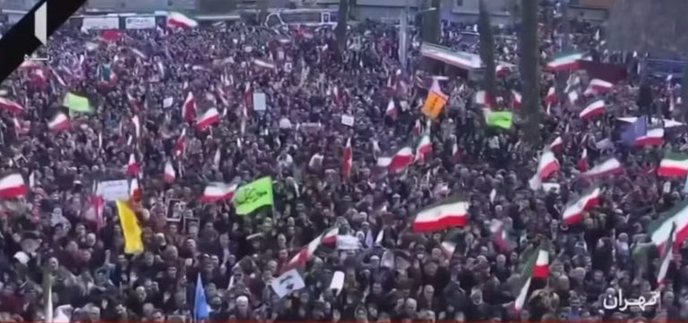 Protestos no Irã deixam 43 mil mortos, aponta centro de direitos humanos do país