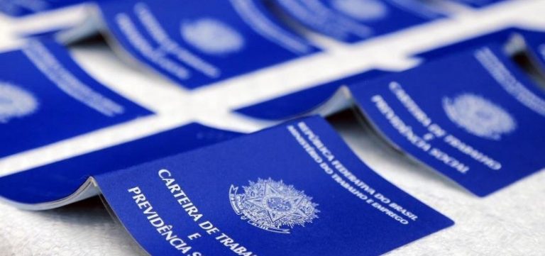 Projeto que prevê 15 dias de licença remunerada para trabalhador cuidar de familiar doente avança na Câmara; entenda