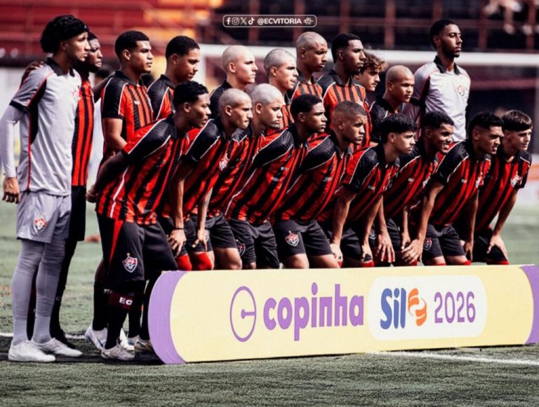 Vitória perde para o Flamengo-SP e avança em 2º lugar na Copinha