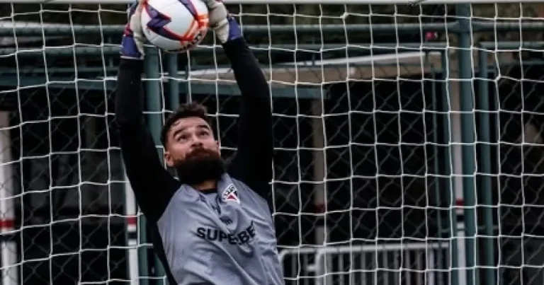 São Paulo anuncia contratação do goleiro Carlos Coronel até 2028