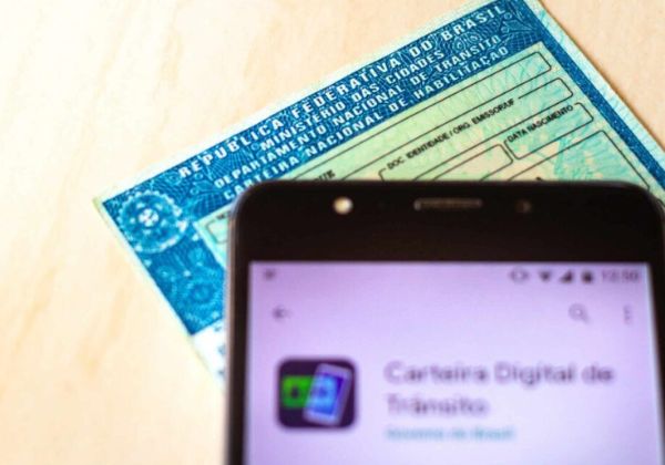 CNH fica mais barata na Bahia após redução de taxas; veja valores